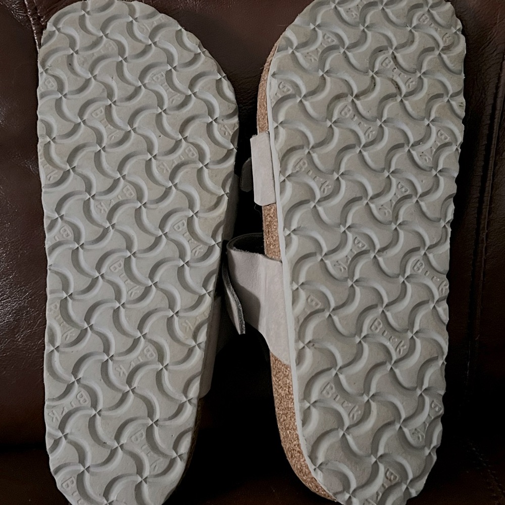 Birkenstock Mayari Nubuck Leather Dove Gray